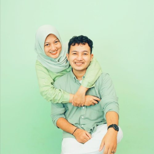 2. We are Getting Mariage (3) karina vickri