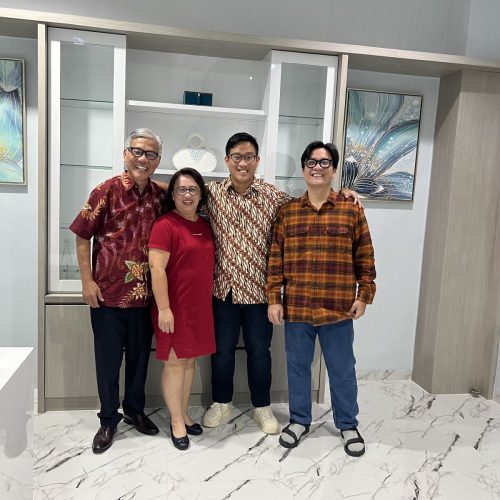 Dr. Julianto Simanjuntak8