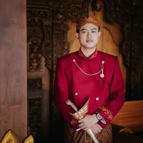 Groom 1_1 windy yoga (1)