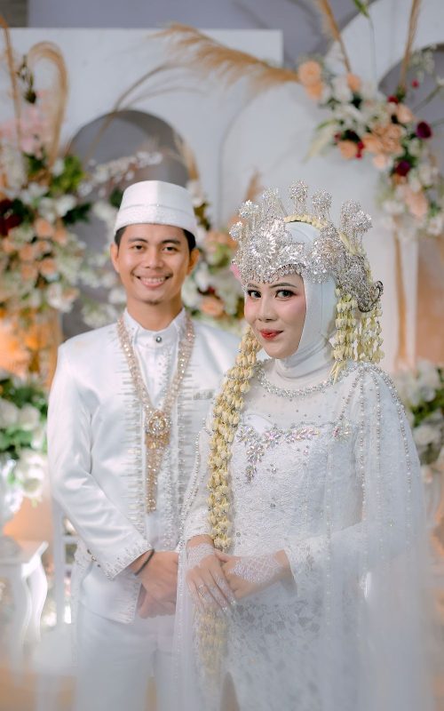 bride abdul rizky (2)