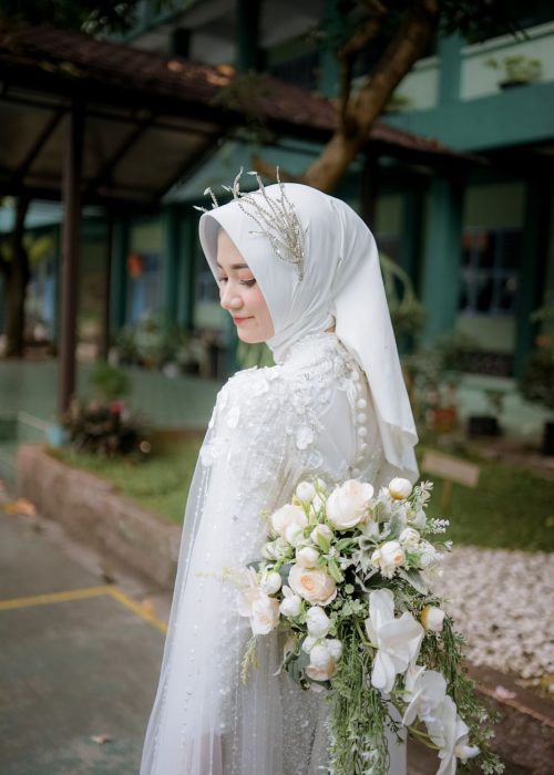 fani dimas bride