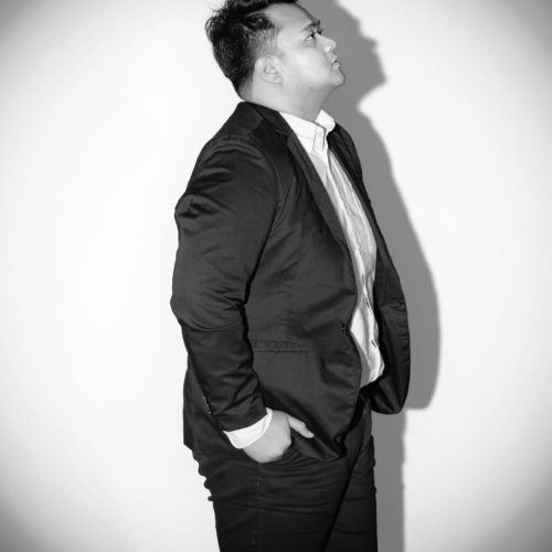 groom angger sal