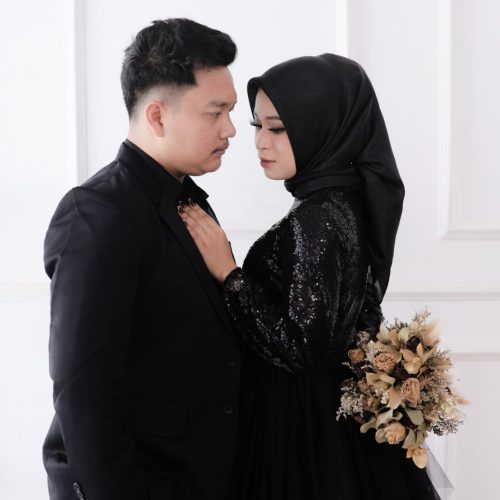 thumbnail rizky monica